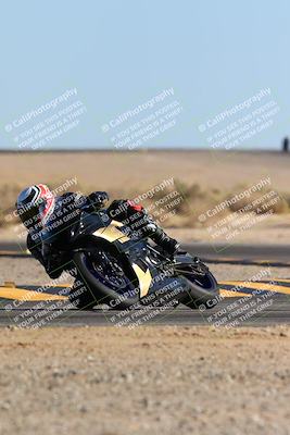 media/Feb-04-2024-SoCal Trackdays (Sun) [[91d6515b1d]]/10-Turn 16 (145pm)/